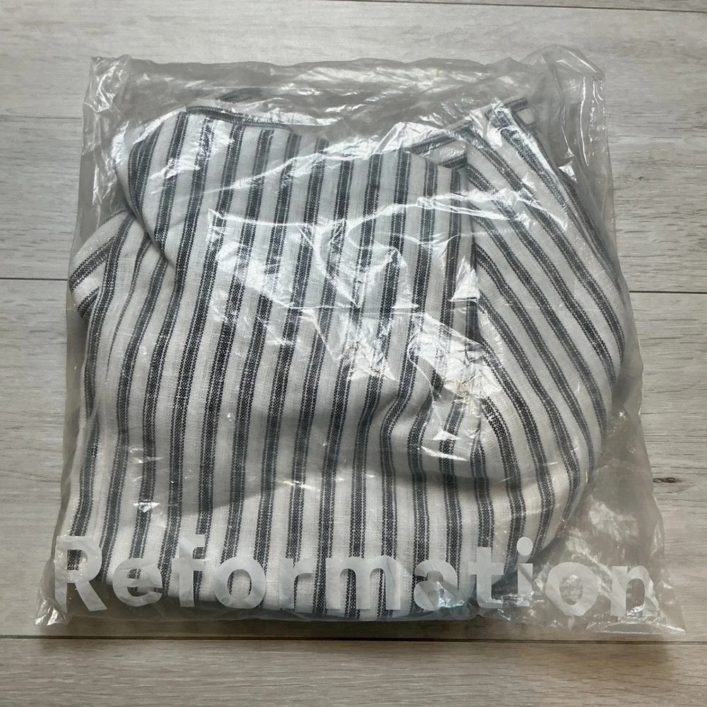 Reformation Linen Striped Pants White Navy MP New With Tags‎